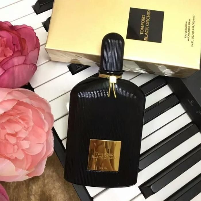 Hương thơm nước hoa Tom Ford Black Orchid For Women hiện đại, cuốn h&uacute;t